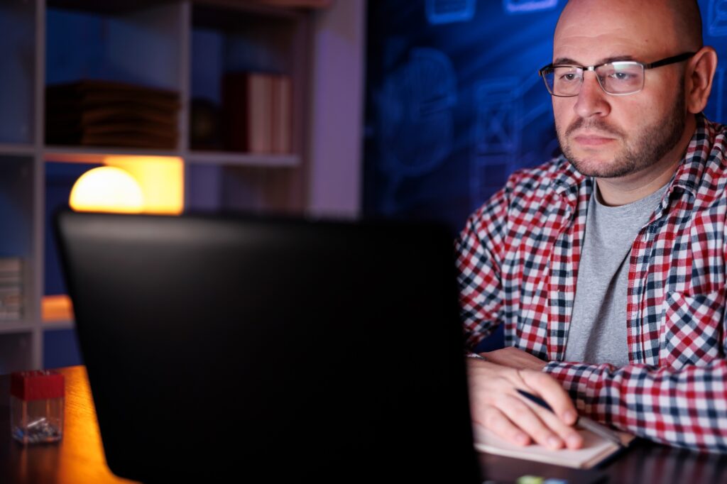 Man taking an online course